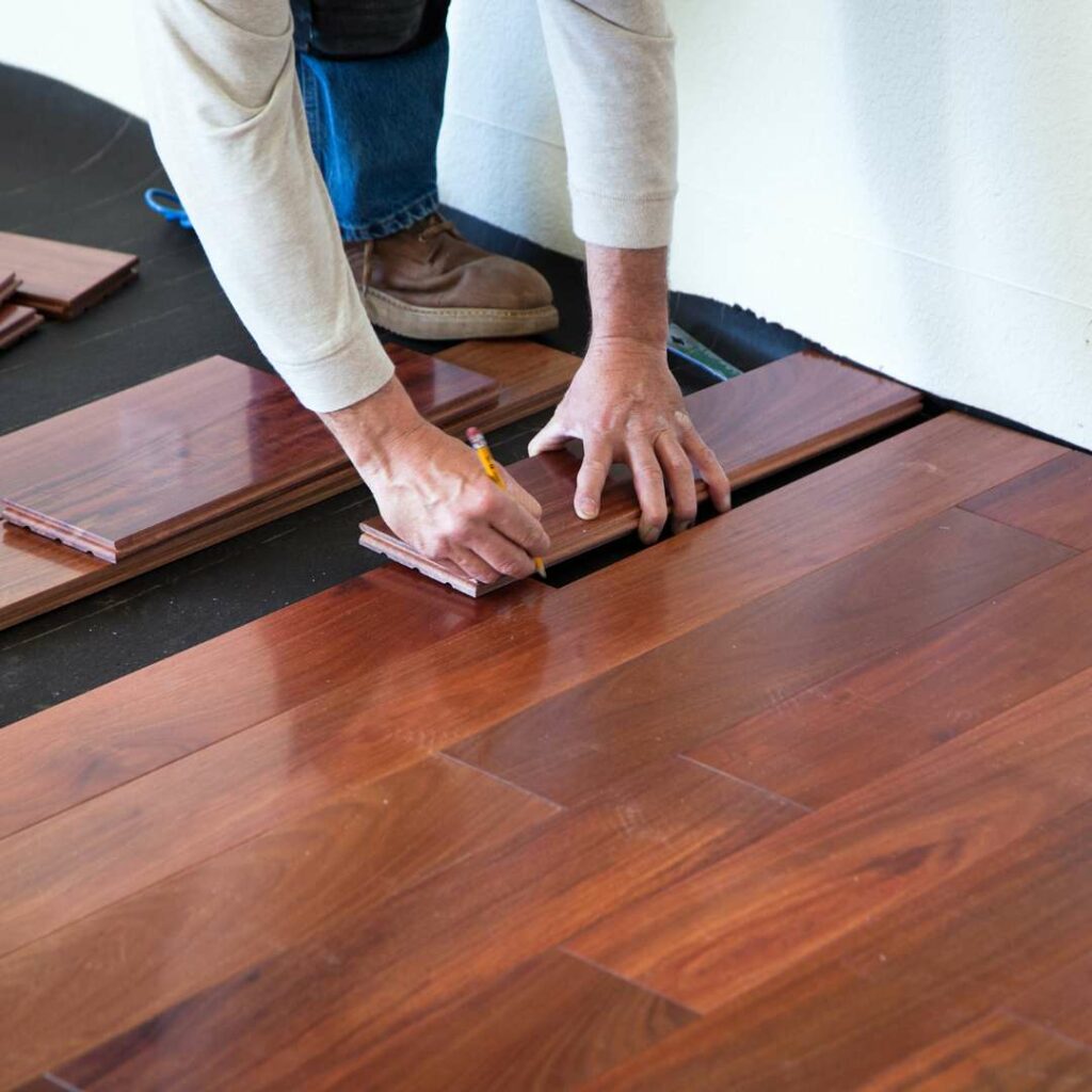 How Vinyl Plank Thickness Affects Feel, Sound, and Durability in Dubai Apartments