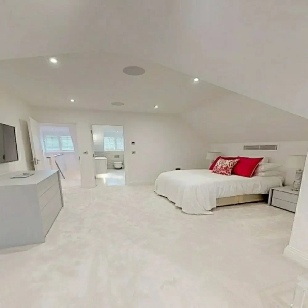 White Carpets S8
